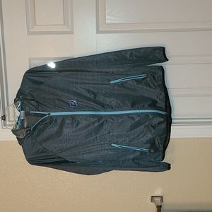 Aasics Windbreaker